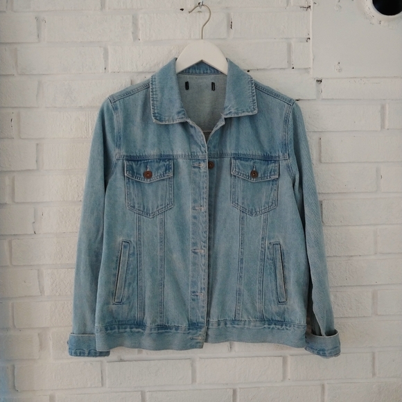 Jean Jacket - Picture 1 of 3